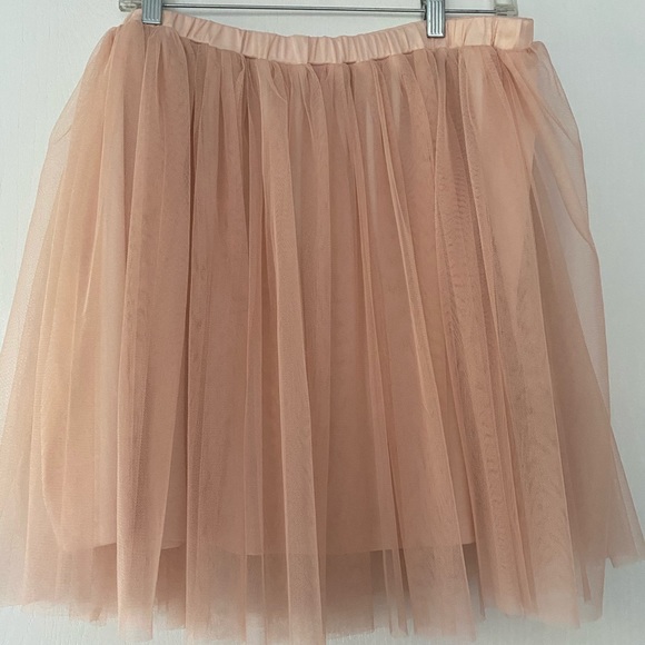 short pink tulle skirt
